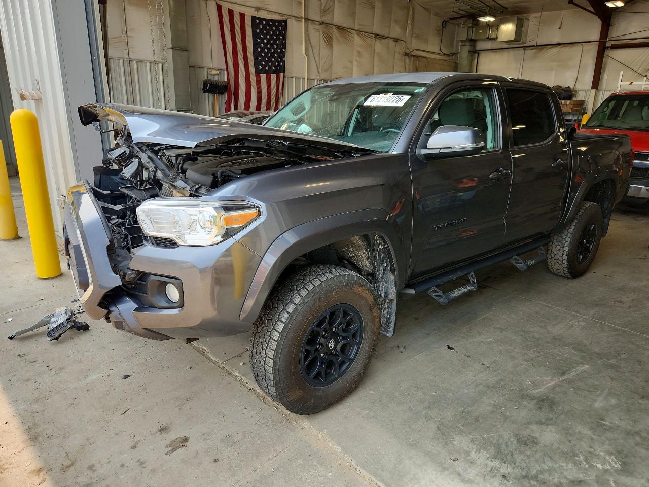 2020 TOYOTA TACOMA SR5