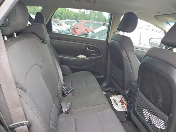 2015 KIA RONDO GL(Middle-low grade)
