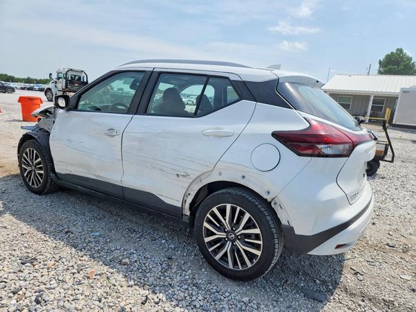 2021 NISSAN KICKS SV
