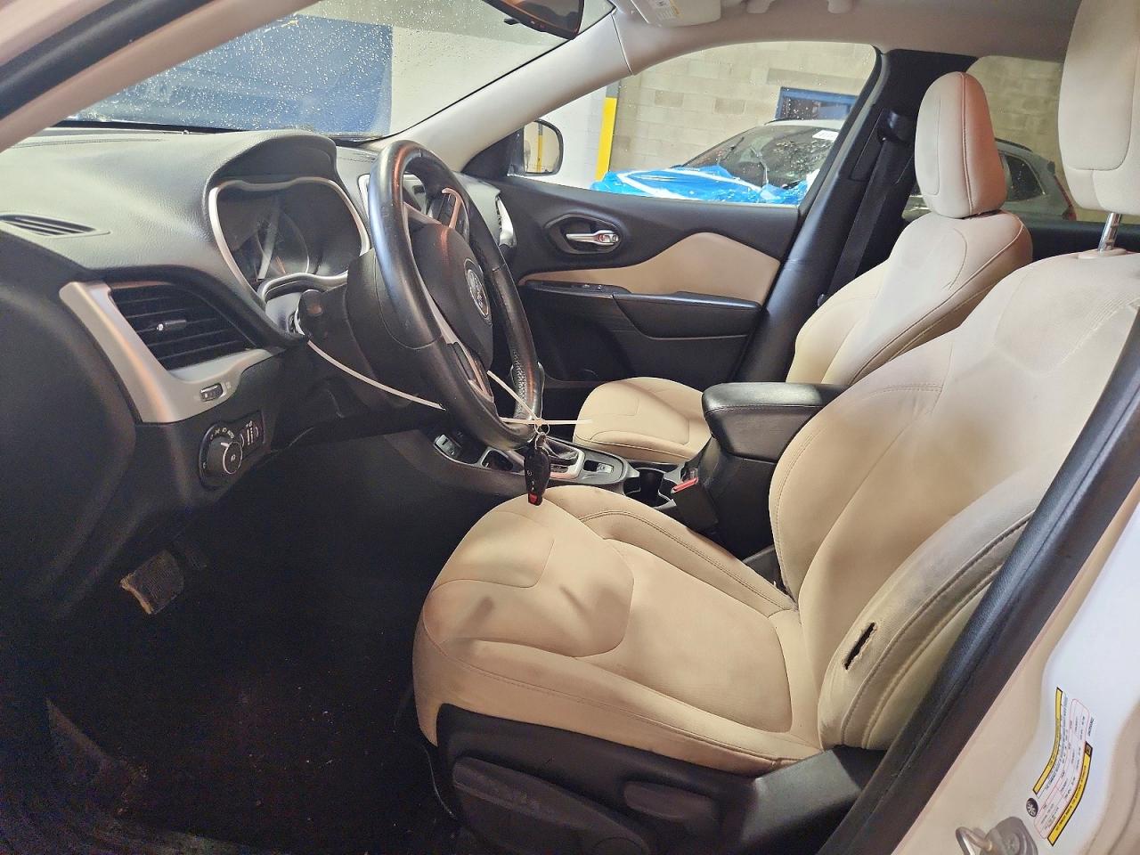 2016 JEEP CHEROKEE LATITUDE FWD