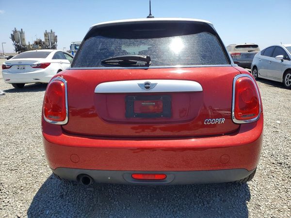 2015 MINI COOPER