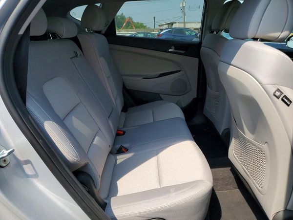 2018 HYUNDAI TUCSON