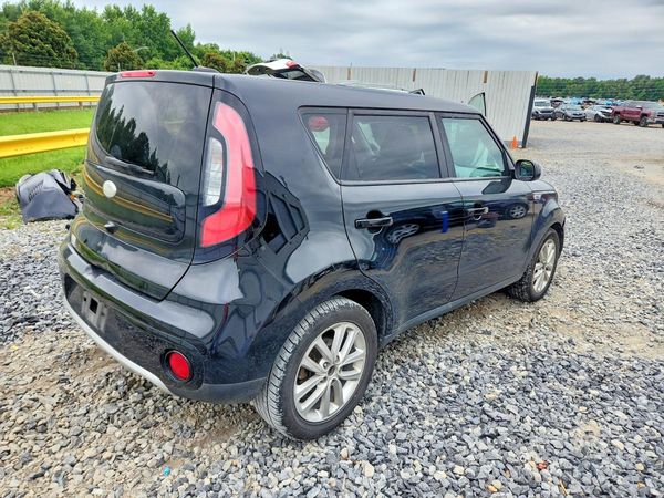 2018 KIA SOUL Plus