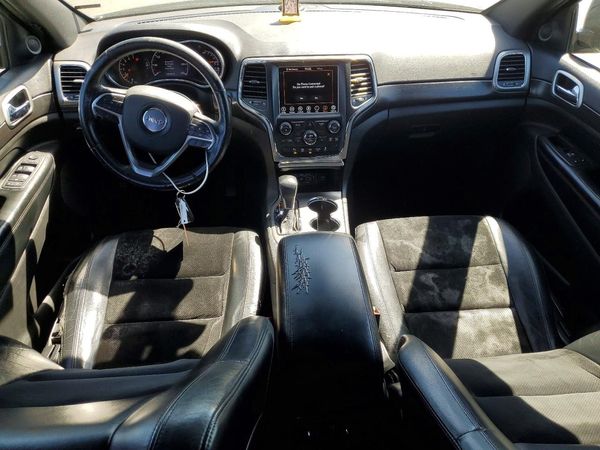 2018 JEEP GRAND CHEROKEE LAREDO 4X4