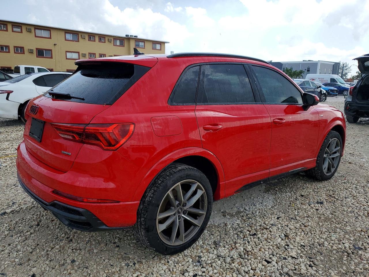 2022 AUDI Q3