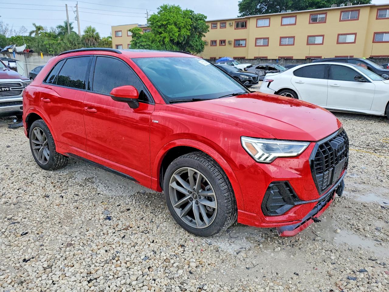 2022 AUDI Q3