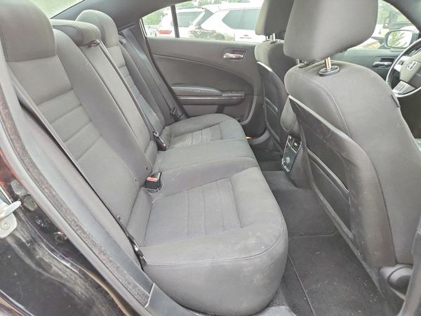 2013 DODGE CHARGER SXT