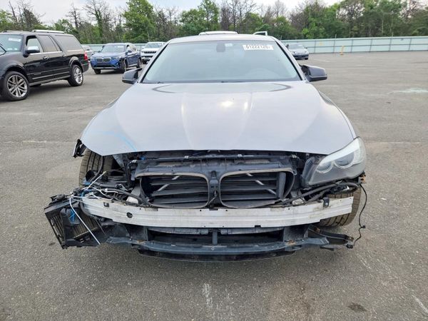 2012 BMW 528