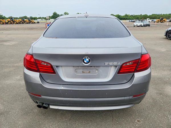 2012 BMW 528