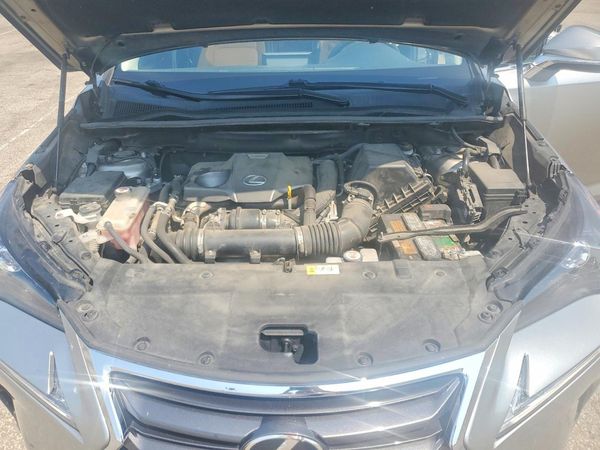2016 LEXUS NX 200T