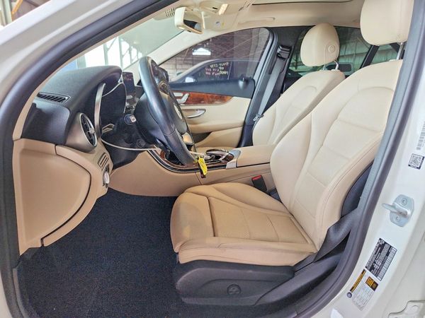 2016 MERCEDES-BENZ C C300-4M