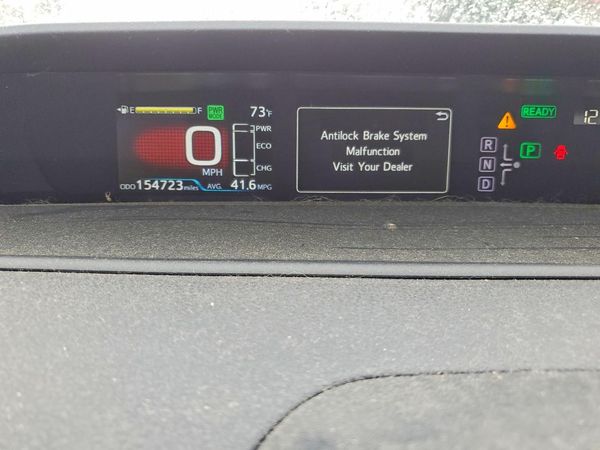 2016 TOYOTA PRIUS