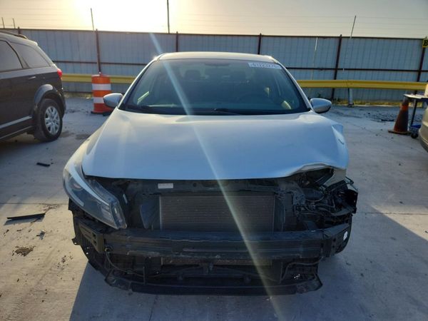 2017 KIA FORTE LX Base