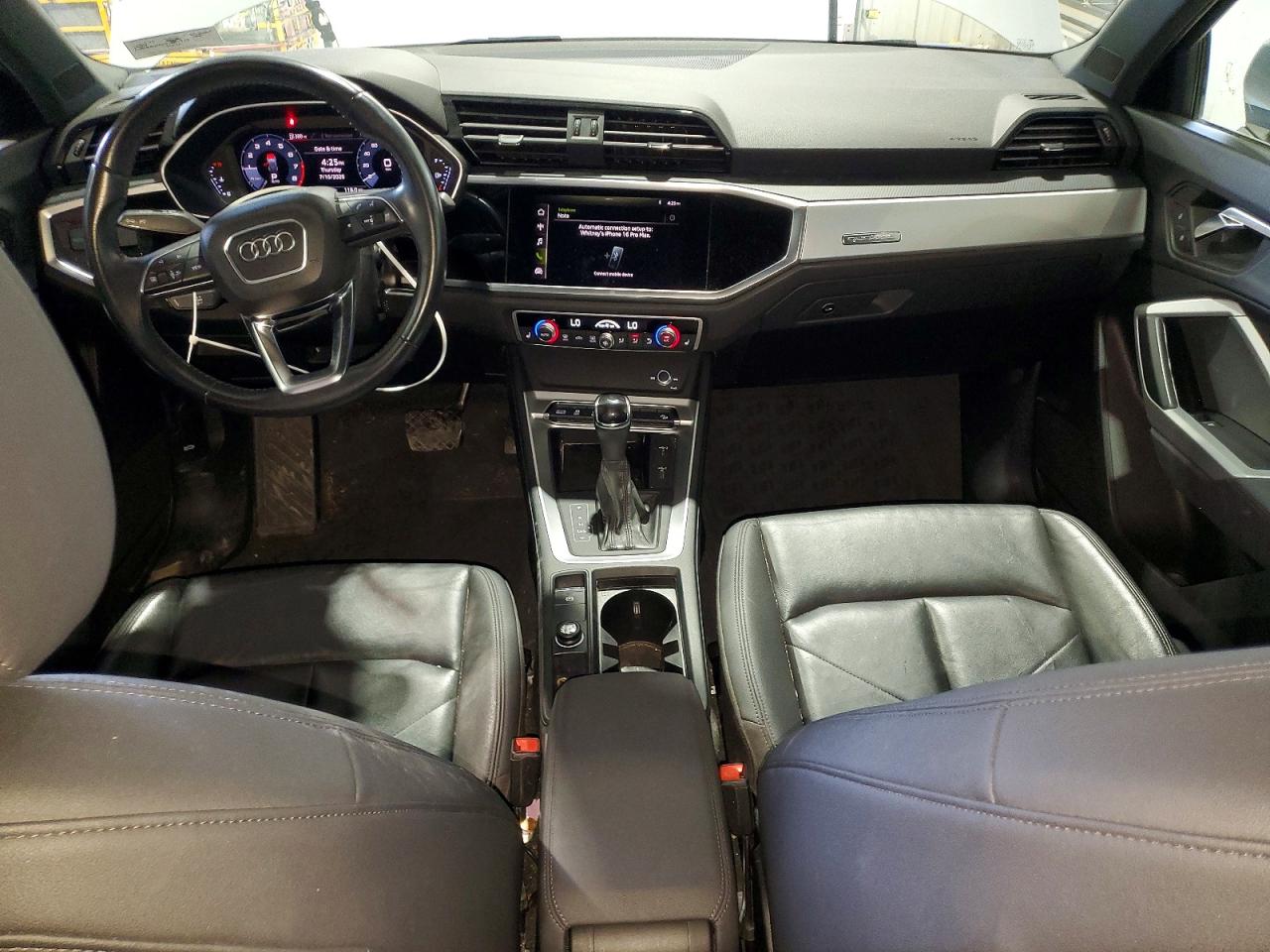 2019 AUDI Q3 quattro Premium