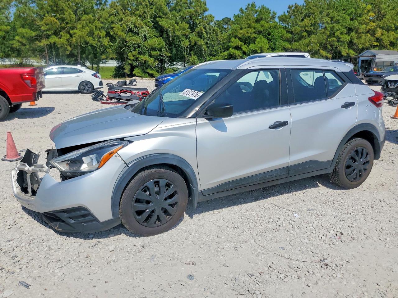 2019 NISSAN KICKS