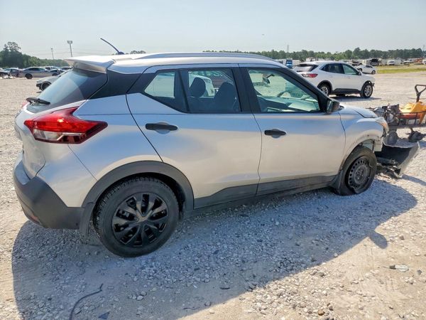 2019 NISSAN KICKS
