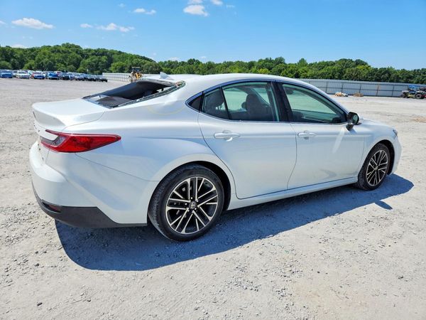 2026 TOYOTA CAMRY