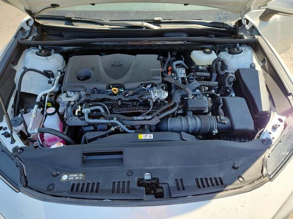 2026 TOYOTA CAMRY