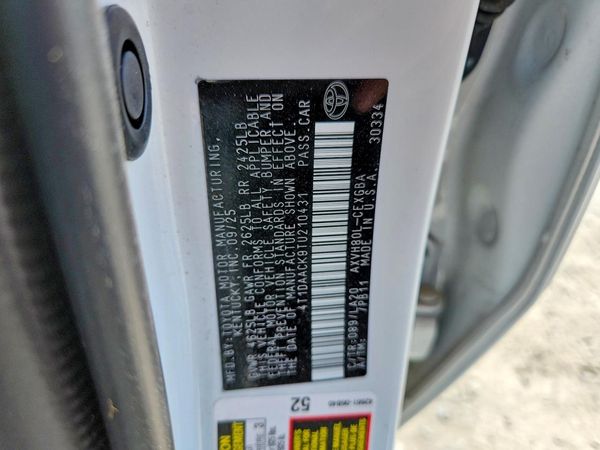 2026 TOYOTA CAMRY