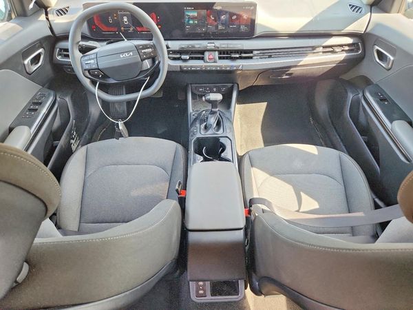 2026 KIA K4 LX, LXS