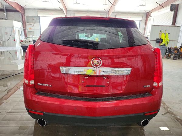 2015 CADILLAC SRX Performance