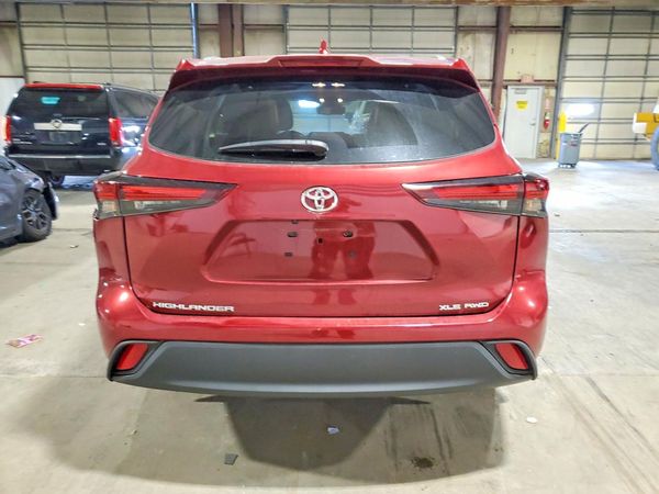 2024 TOYOTA HIGHLANDER