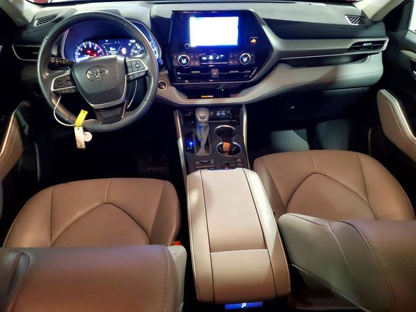 2024 TOYOTA HIGHLANDER