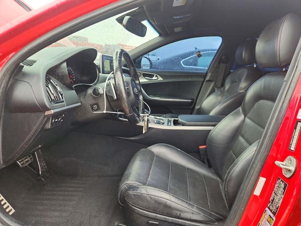 2018 KIA STINGER