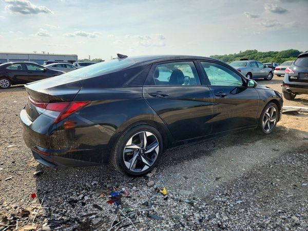 2023 HYUNDAI ELANTRA SEL w/Convenience Pkg