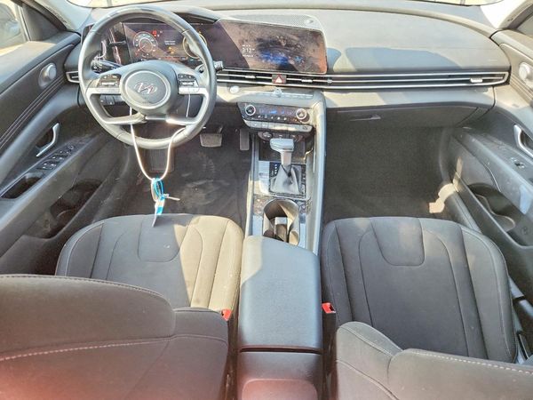 2023 HYUNDAI ELANTRA SEL w/Convenience Pkg