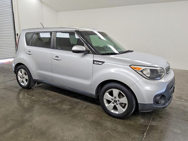 2019 KIA SOUL Base