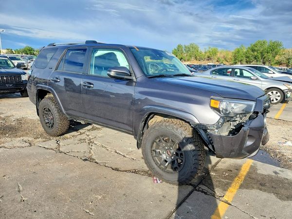 2021 TOYOTA 4RUNNER SRS Prem
