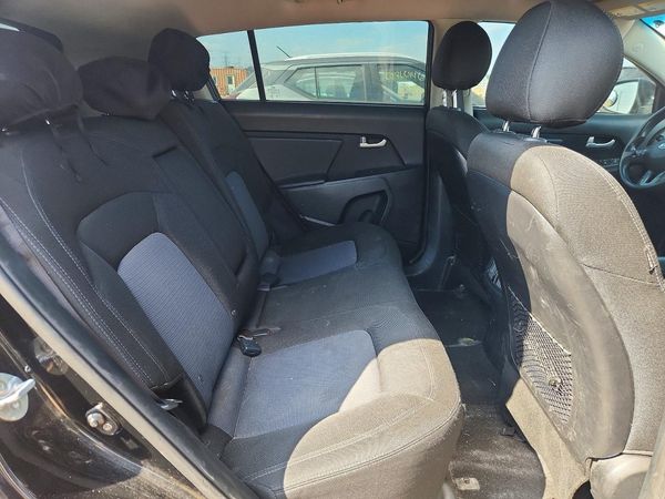 2016 KIA SPORTAGE LX w/Popular Pkg