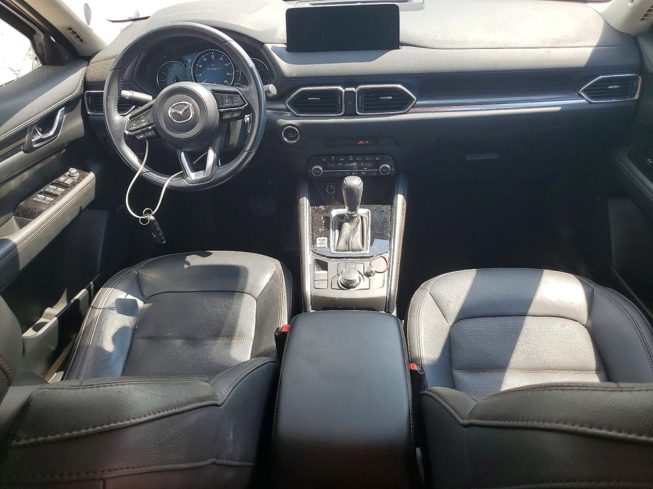 2022 MAZDA CX-5 Premium Package