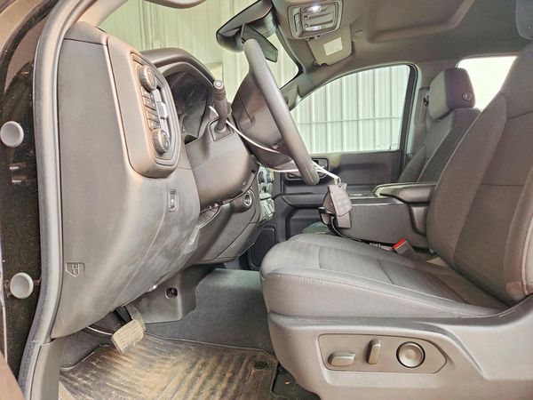 2025 CHEVROLET SILVERADO Custom — DENT