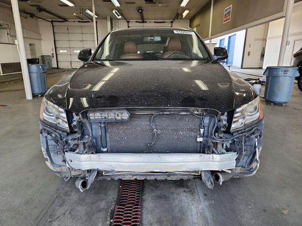 2012 AUDI Q5 Premium Plus