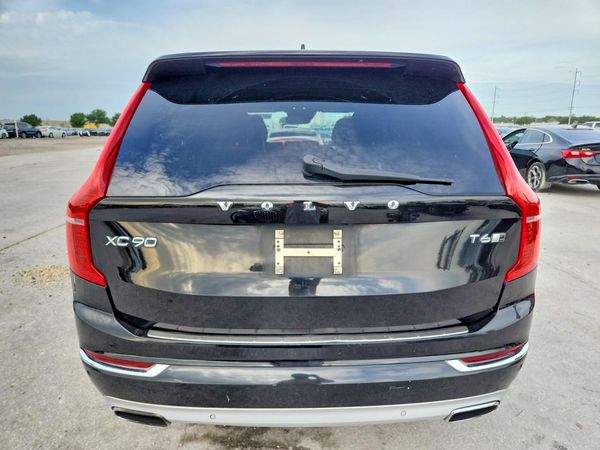 2018 VOLVO XC90 Inscription
