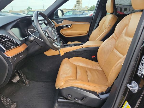2018 VOLVO XC90 Inscription