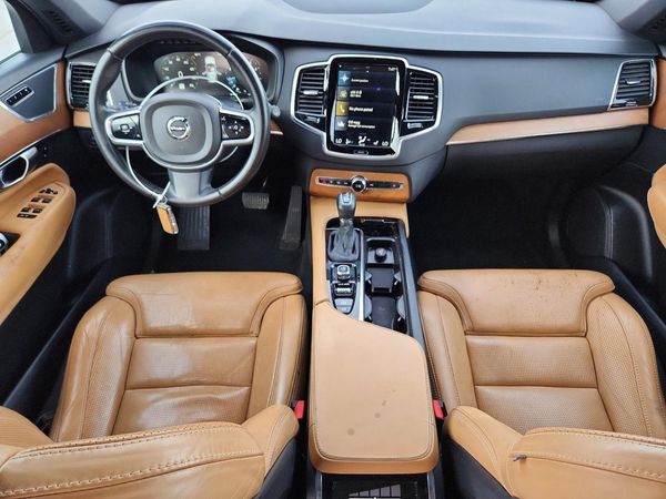 2018 VOLVO XC90 Inscription
