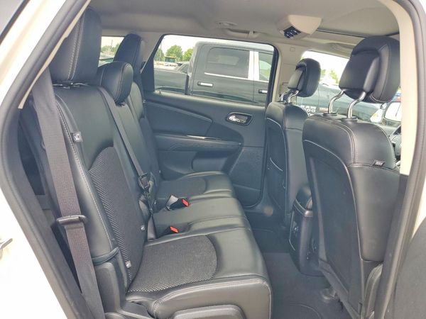 2017 DODGE JOURNEY Crossroad, Limited