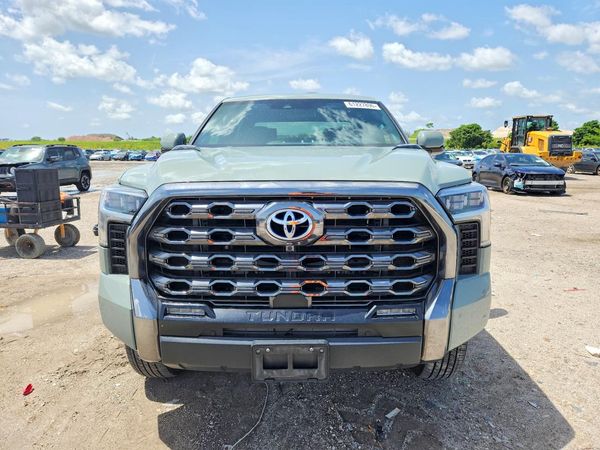 2024 TOYOTA TUNDRA