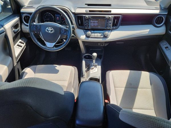 2016 TOYOTA RAV4 XLE (M Grade)
