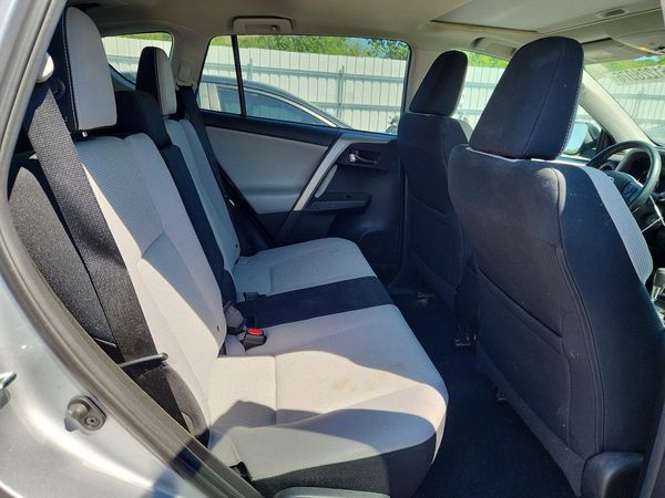 2016 TOYOTA RAV4 XLE (M Grade)