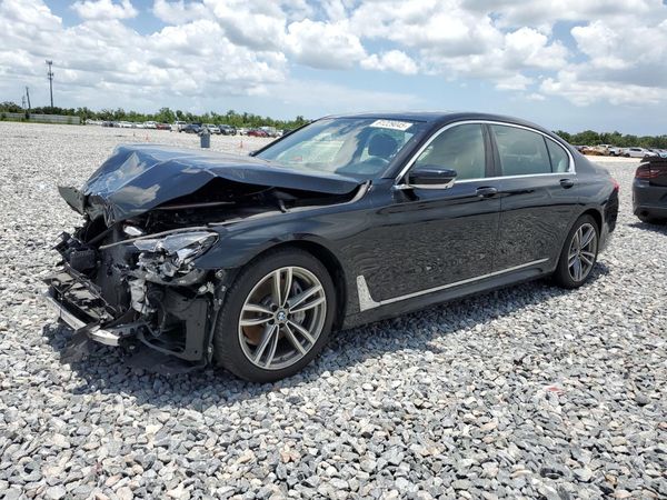 2019 BMW 740