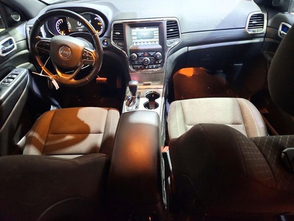 2021 JEEP GRAND CHEROKEE LAREDO 4X4