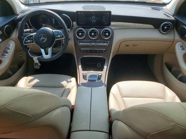 2021 MERCEDES-BENZ GLC GLC300-4M