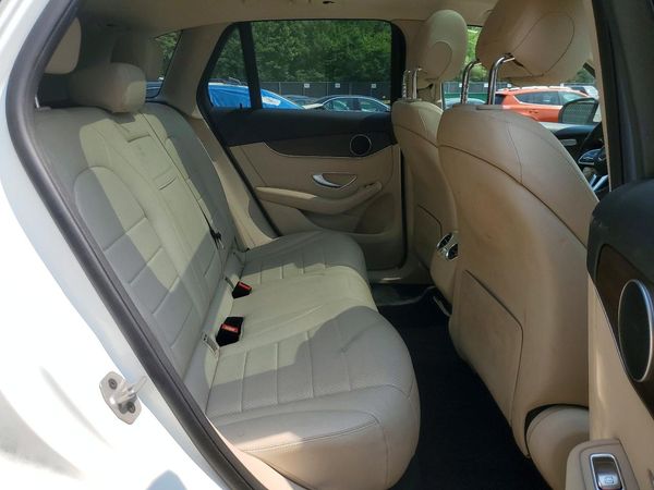 2021 MERCEDES-BENZ GLC GLC300-4M