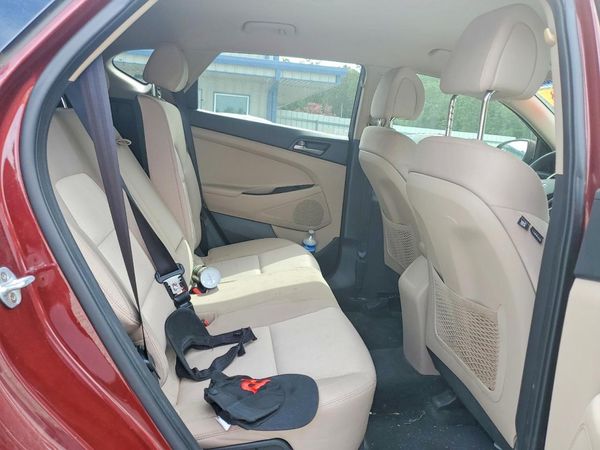 2018 HYUNDAI TUCSON