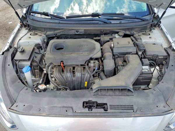 2018 HYUNDAI SONATA SE, Eco