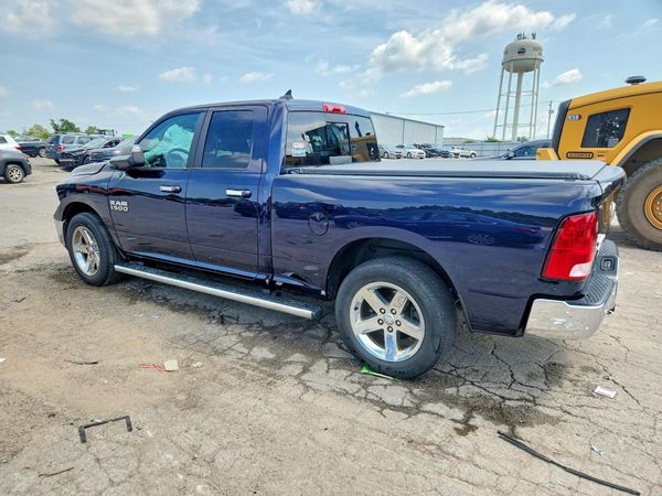 2018 RAM 1500 SLT QUAD CAB 4X2